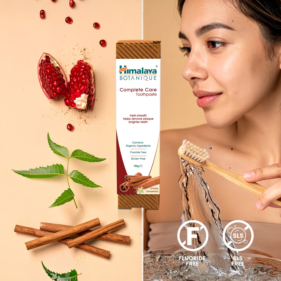 BOTANIQUE Cynamonowa pasta do zębów Complete Care - Simply Cinnamon