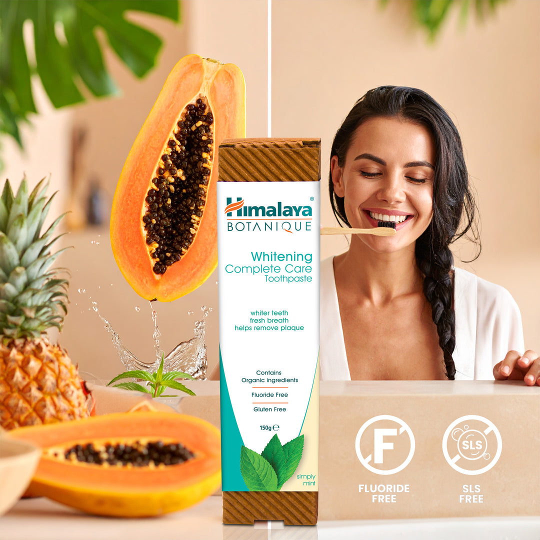 BOTANIQUE Wybielająca pasta do zębów Complete Care - Simply Mint