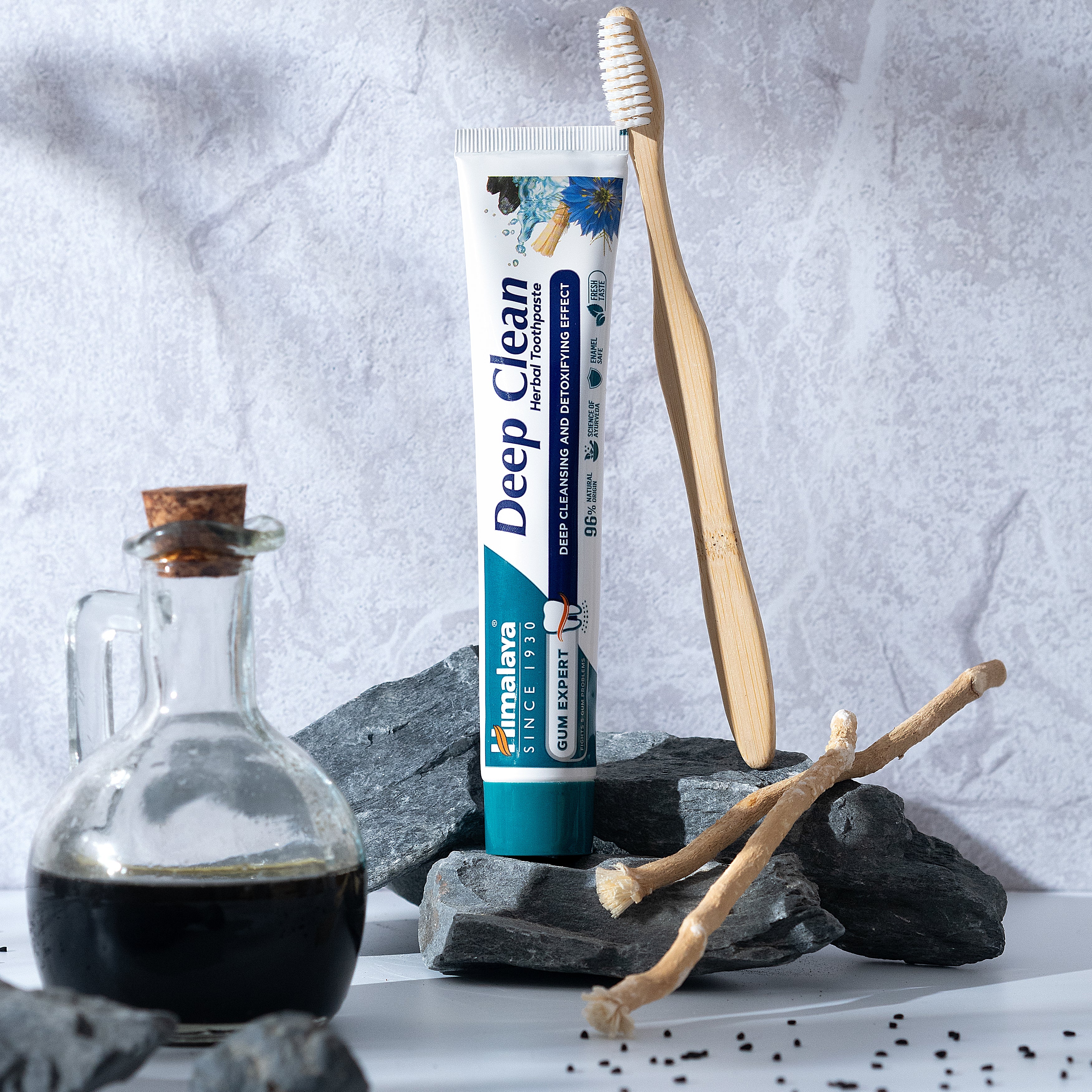 Himalaya Gum Expert Deep Clean Ziołowa pasta do zębów - 75 ml